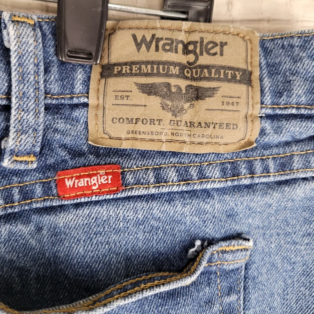 Wrangler Five‎ Star Premium Denim Regular Fit Men's 42x32